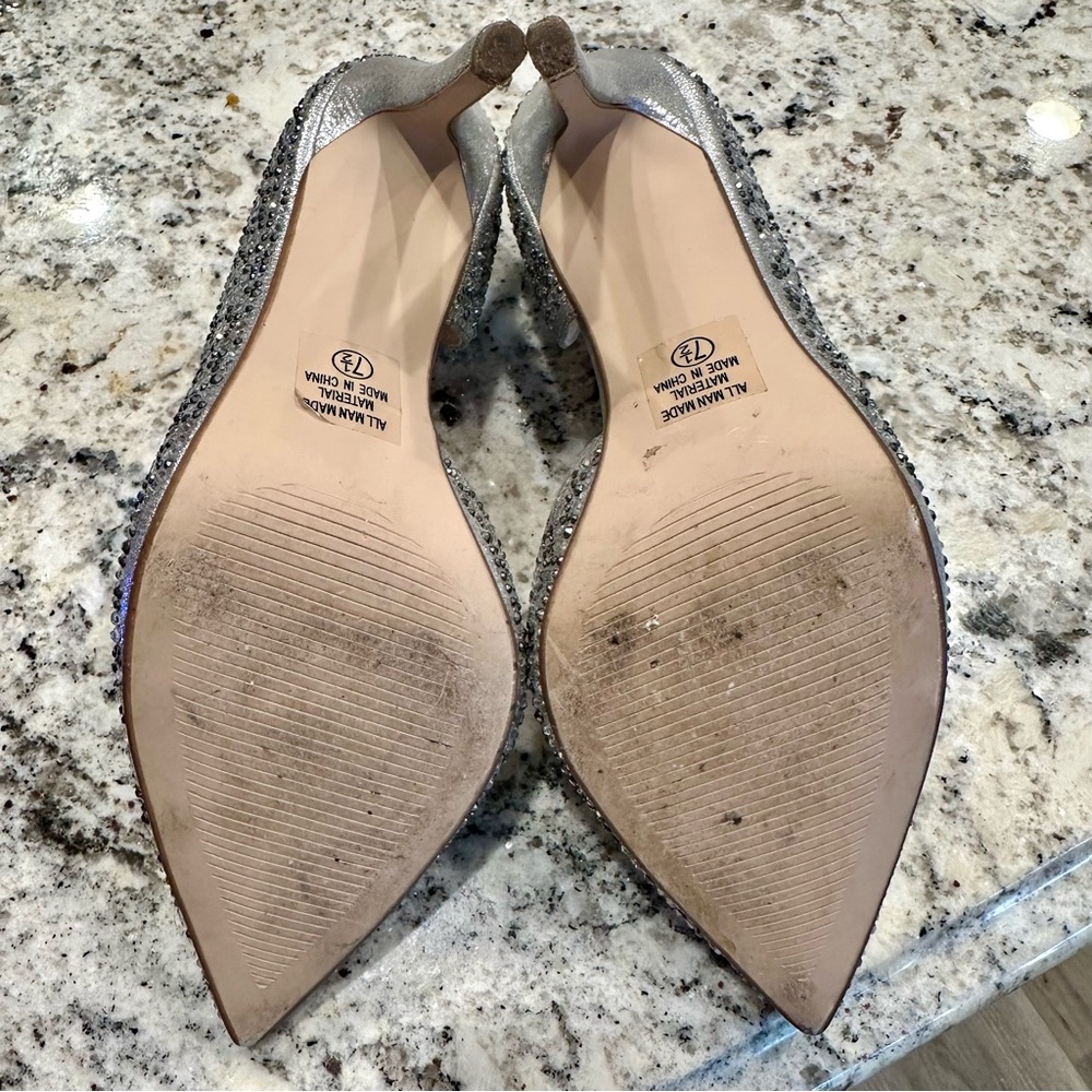 Red Delicious Silver Rhinestone Pointed Toe Heels - Picture 6 of 6
